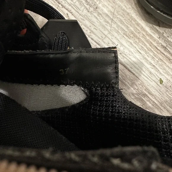 Fendi flow - Picture 4 of 5